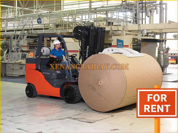 Xe nâng gas 2.5 tấn Toyota 8FG25