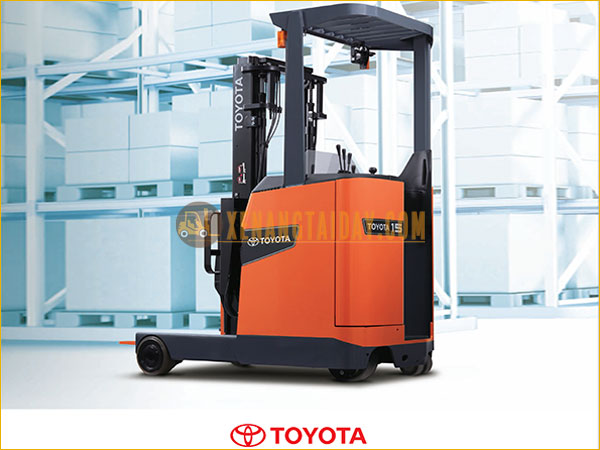Xe nâng điện đứng lái Toyota 8FBR15