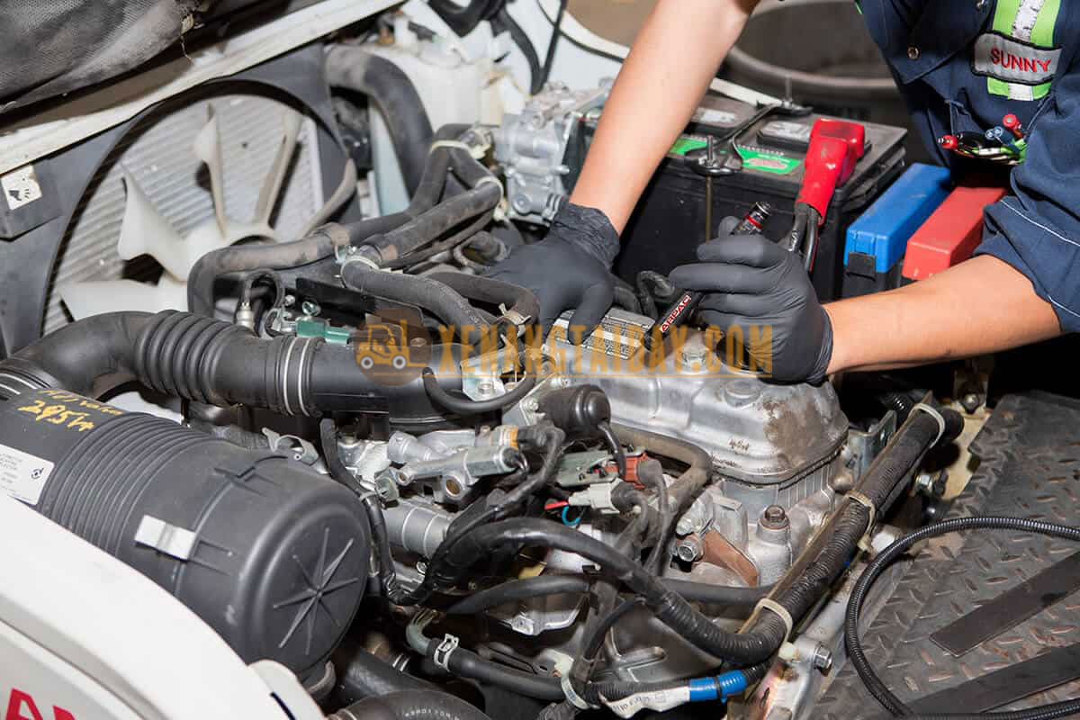 dịch vụ sửa chữa xe nâng