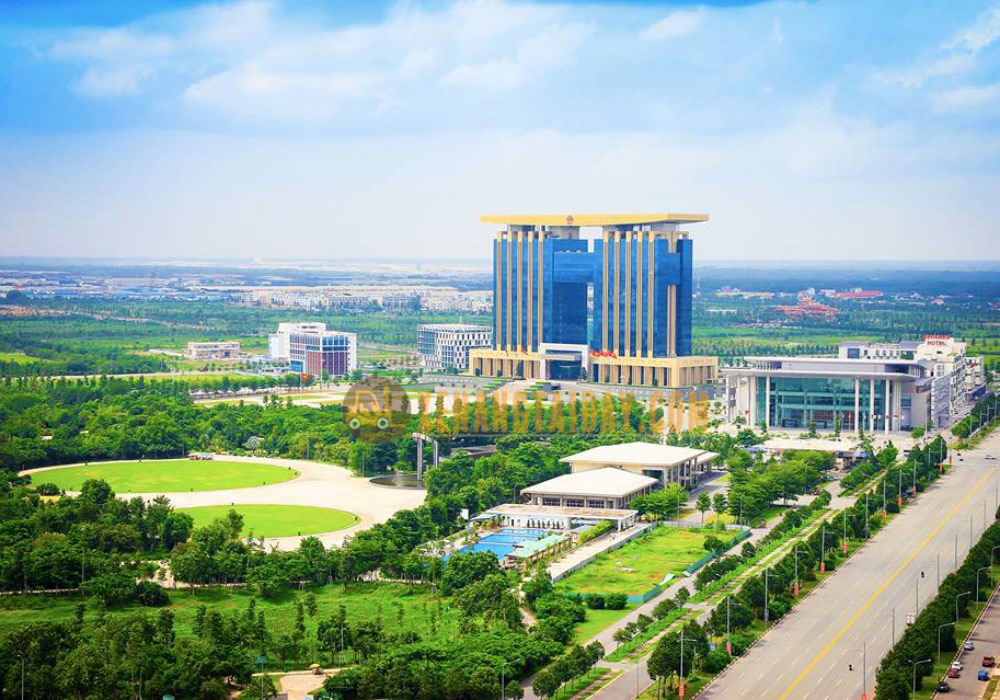 cho thuê xe nâng điện đứng lái tại bình dương