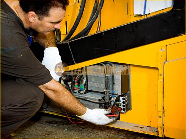 Bảng Giá Bảo Dưỡng Xe Nâng Điện Đứng Lái Dưới 2.5 Tấn Mới Nhất 2023 2
