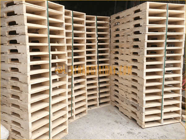 Pallet gỗ