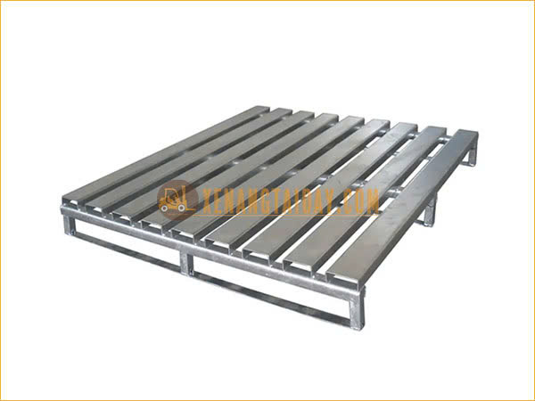 Pallet sắt