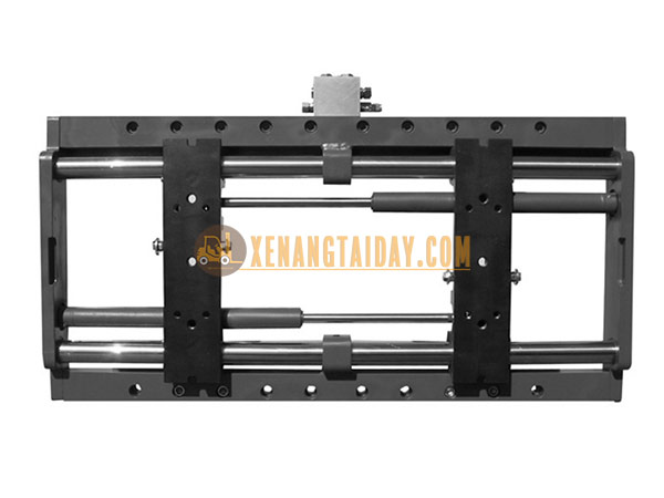 Bộ dịch càng trên xe nâng