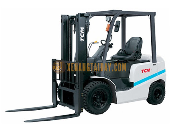 Xe nâng dầu TCM FD25C13