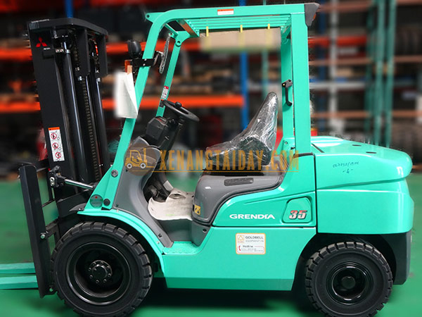 Xe nâng dầu Mitsubishi FD35NT