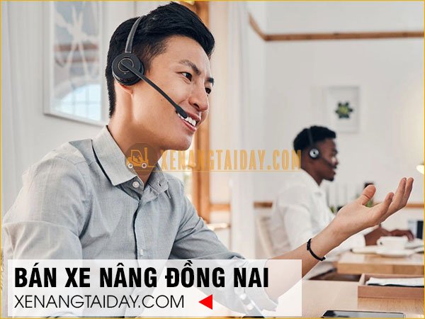 Nhân viên tư vấn nhiệt tình hỗ trợ khách hàng 24/7