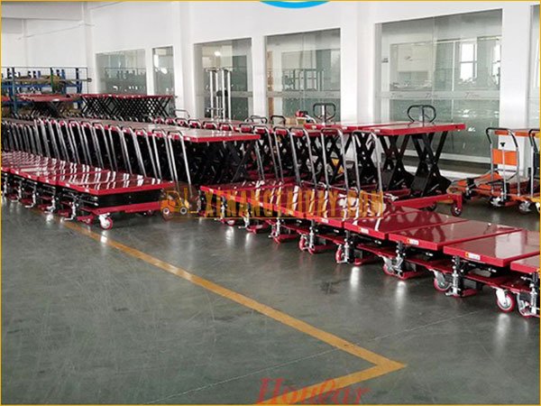 Nhu cầu sử dụng xe nâng mặt bàn, xe nâng cây kiểng tăng cao cần Tết