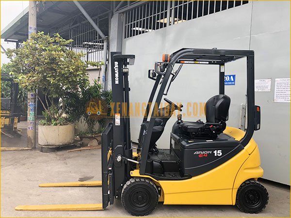 Mẫu xe điện ngồi Komatsu Nhật Bãi chất lượng
