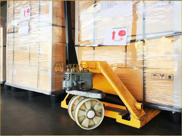 Pallet hàng có nhiều công dụng trong việc quản lí hàng hoá