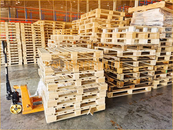 Pallet giúp sắp xếp hàng hoán một cách hiệu quả