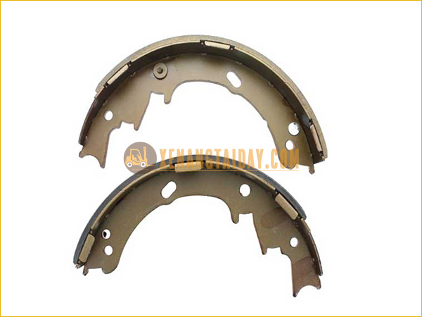 Guốc Phanh Xe nâng Komatsu FD25