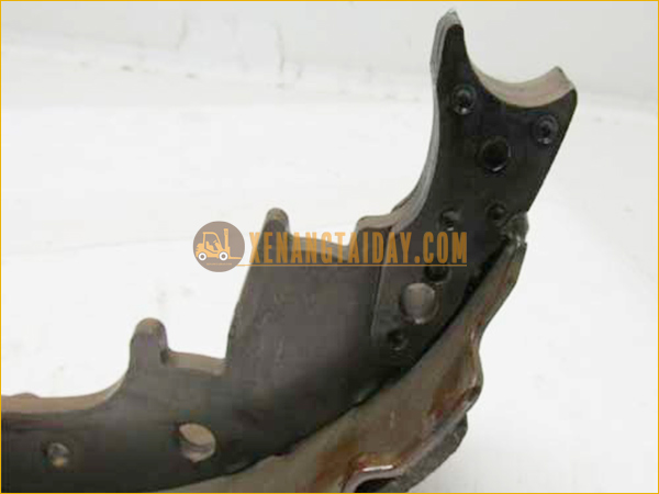 Guốc phanh xe nâng Nissan