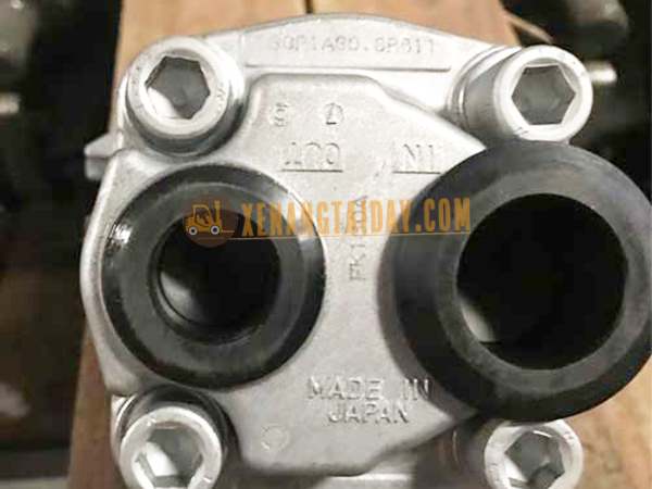 Bơm thuỷ lực Xe nâng Nissan