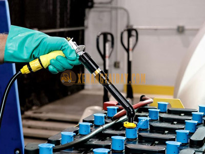 DỊCH VỤ SỬA CHỮA, PHỤC HỒI BÌNH ẮC QUY XE NÂNG ĐIỆN