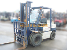 Xe Nâng Dầu KOMATSU FD30-11 