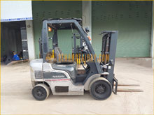 Xe Nâng Dầu Nissan Y1F2M20