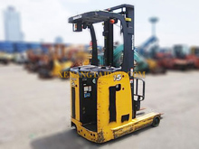 Xe nâng điện đứng lái Komatsu FB15RW-14