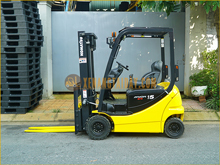 Xe nâng điện ngồi lái KOMATSU FB15-12