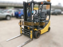 Xe nâng điện ngồi lái KOMATSU FB18-12
