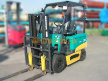 Xe nâng điện ngồi lái KOMATSU FB20EX-11