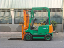 Xe nâng điện ngồi lái NICHIYU FB15P-75B-300PFL
