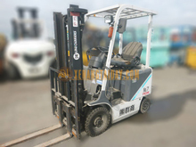 Xe nâng điện ngồi lái TCM FB15-8