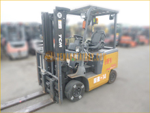 Xe nâng điện ngồi lái TCM FB20-7