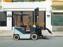 Xe nâng điện ngồi lái UNICARRIERS FB25-8