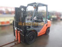 Xe nâng Xăng TOYOTA 02-8FGL30