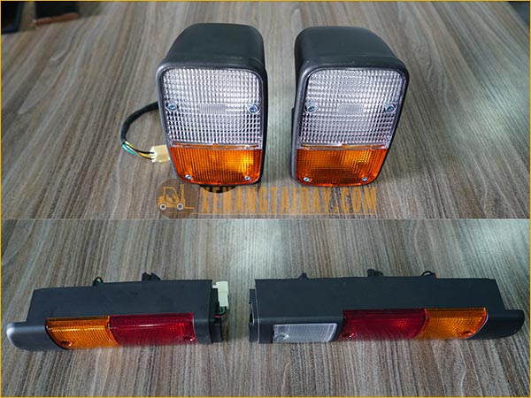Bộ đèn chiếu sáng xe nâng TOYOTA