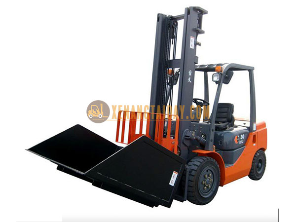Bộ gật gù xe nâng (Hinged fork)
