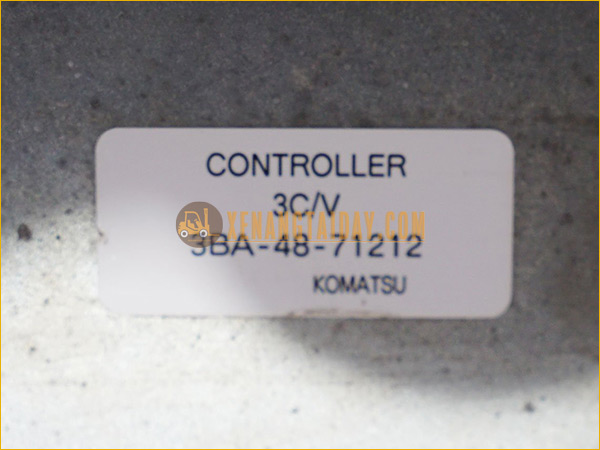 Bo khiển xe nâng điện KOMATSU 3BA-48-71212