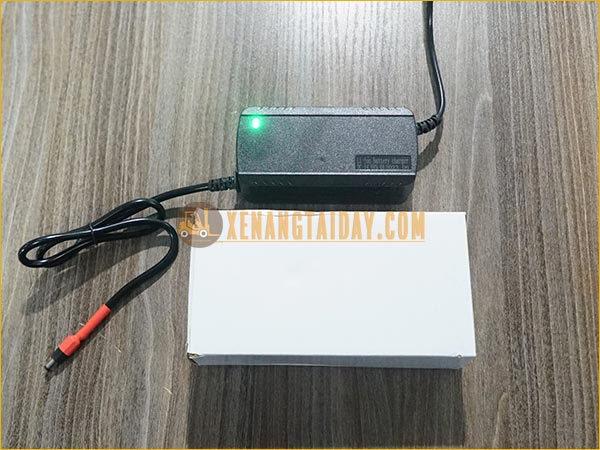 Bộ kích đề khởi động lithium di động | Chuyên kích đề nổ xe nâng, xe ô-tô, xe tải