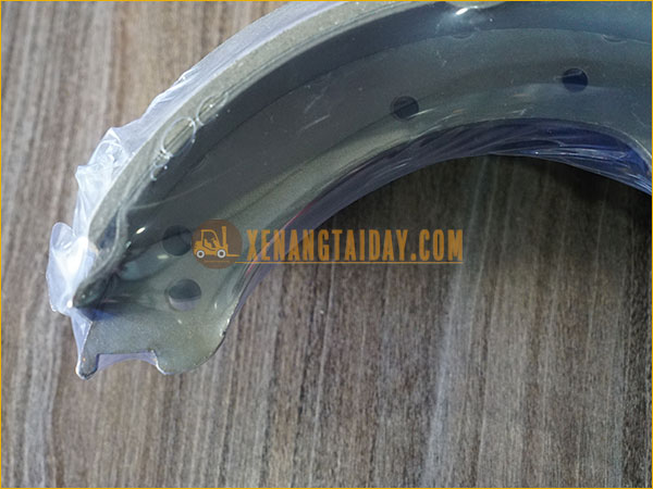 Bộ trống và guốc, bố thắng (má phanh) xe nâng điện ngồi lái MITSUBISHI 3 tấn, 3.5 tấn,...