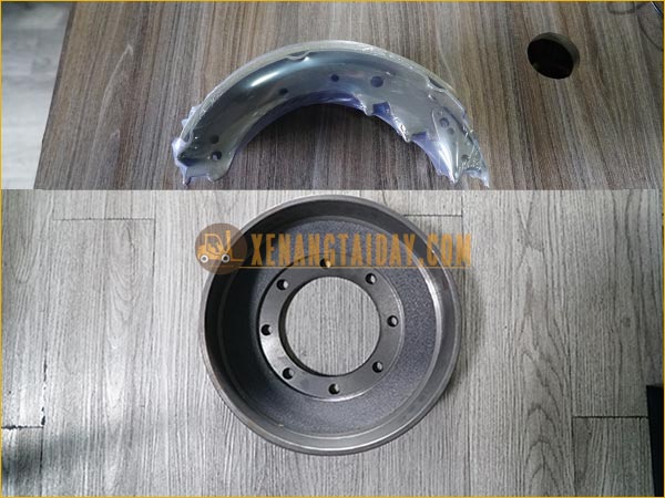 Bộ trống và guốc, bố thắng (má phanh) xe nâng điện ngồi lái MITSUBISHI 3 tấn, 3.5 tấn,...