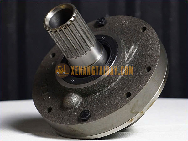 Bơm dầu hộp số xe nâng dầu KOMATSU 7 tấn FD70-5