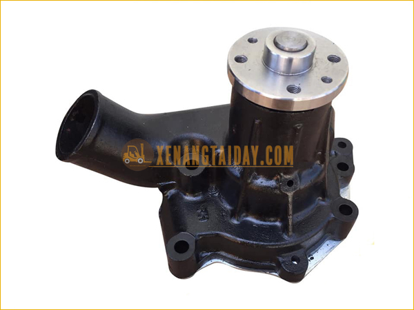 Bơm nước xe nâng TCM động cơ Isuzu 6BG1