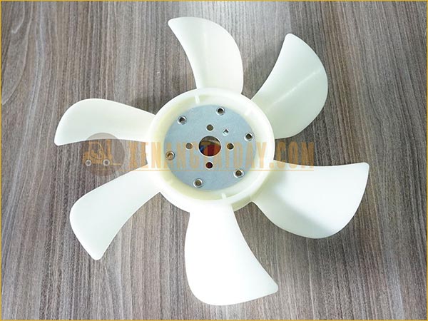 Cánh quạt tản nhiệt động cơ cho xe nâng TOYOTA