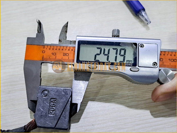 Chổi than 266A cho motor điện xe nâng