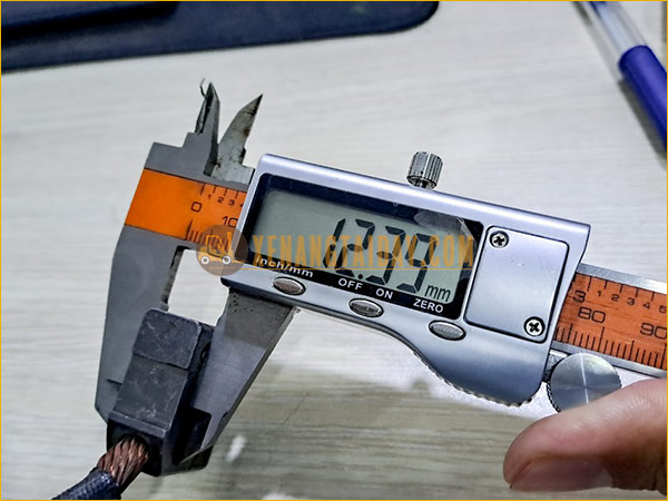 Chổi than 266A cho motor điện xe nâng