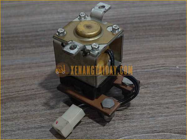 Contactor (khởi động từ) CP30M-A54 dòng một chiều hiệu Kyoritsukeiki