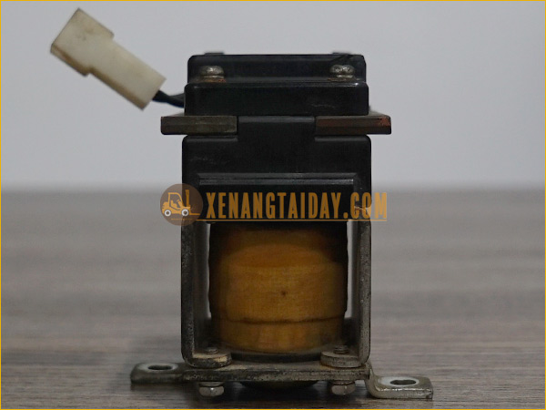 Contactor (khởi động từ) CP30M-A54 dòng một chiều hiệu Kyoritsukeiki