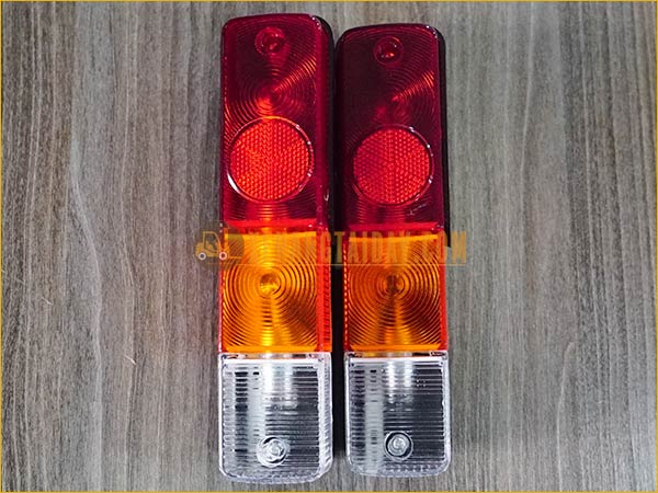 Đèn hậu xe nâng điện ngồi lái SHINKO đời -3