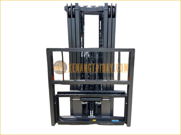 Khung nâng 6m dành cho xe nâng xăng 2.5 tấn