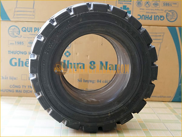 Lốp Đặc Xe Nâng KOMACHI 200/50-10 | Vỏ Xe Nâng Thái Lan Giá Rẻ