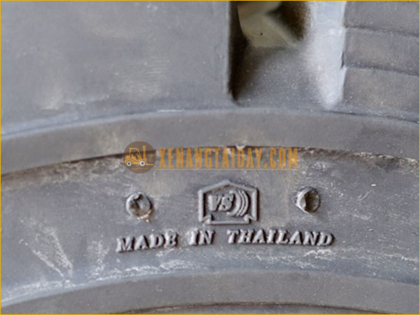 Lốp Đặc Xe Nâng KOMACHI 200/50-10 | Vỏ Xe Nâng Thái Lan Giá Rẻ