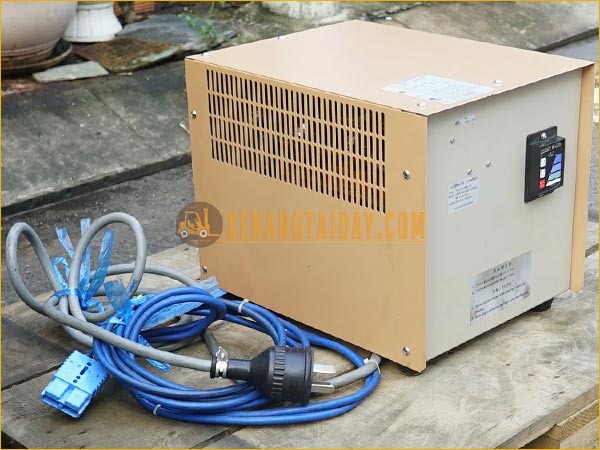 Máy nạp tự động 48V - 8.1KVA