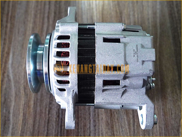 Máy phát (dynamo) cho xe nâng động cơ ISUZU 4JG2, C240