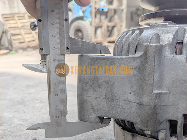 Máy phát (dynamo) cho xe nâng động cơ TOYOTA 1DZ-II